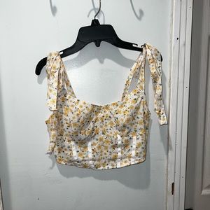 Corset crop top. Work only once.